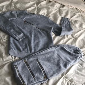 Clothes: Jogging suit set
